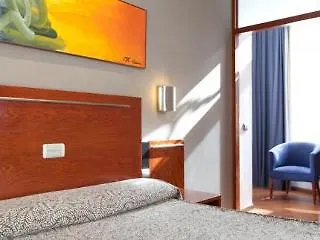 Hotel S16 München 3*,