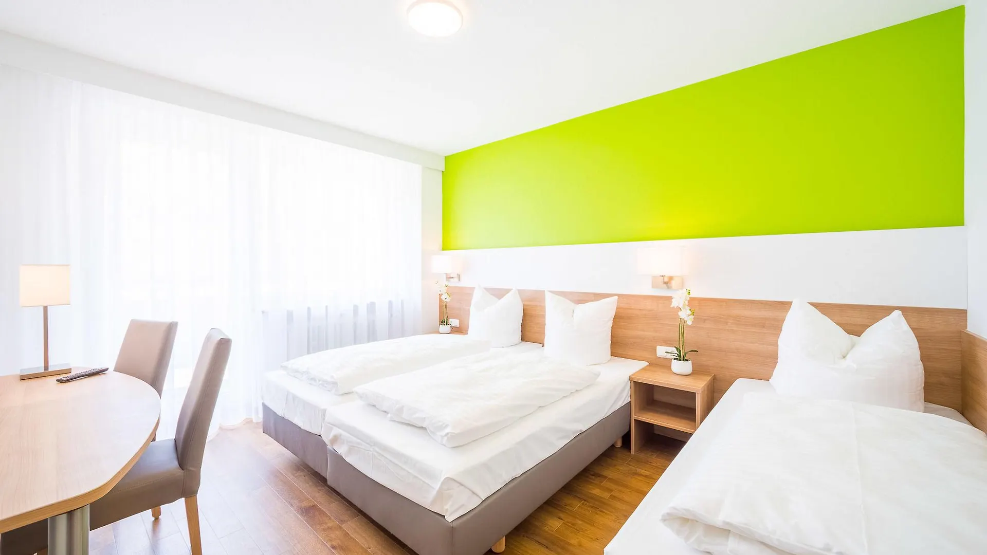 ***  Hotel S16 München Tyskland